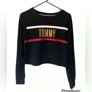 Tommy Hilfiger cropped long sleeve tee